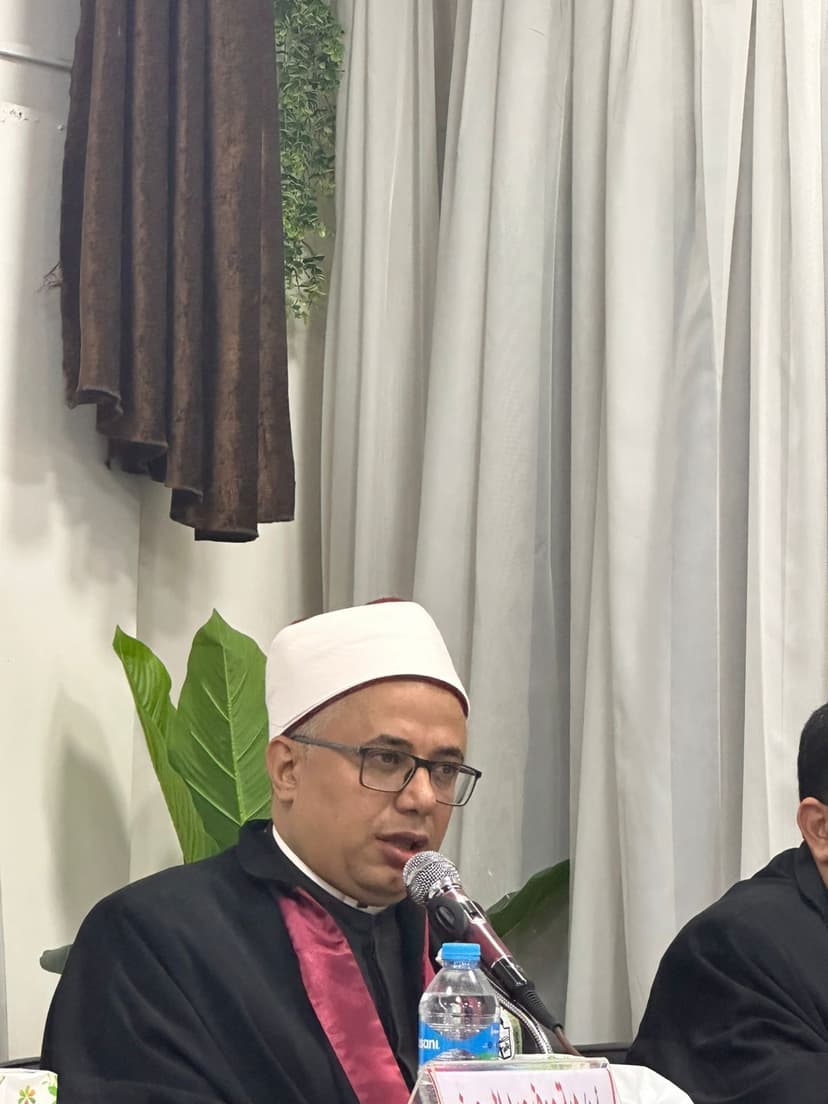 صورة من الألبوم